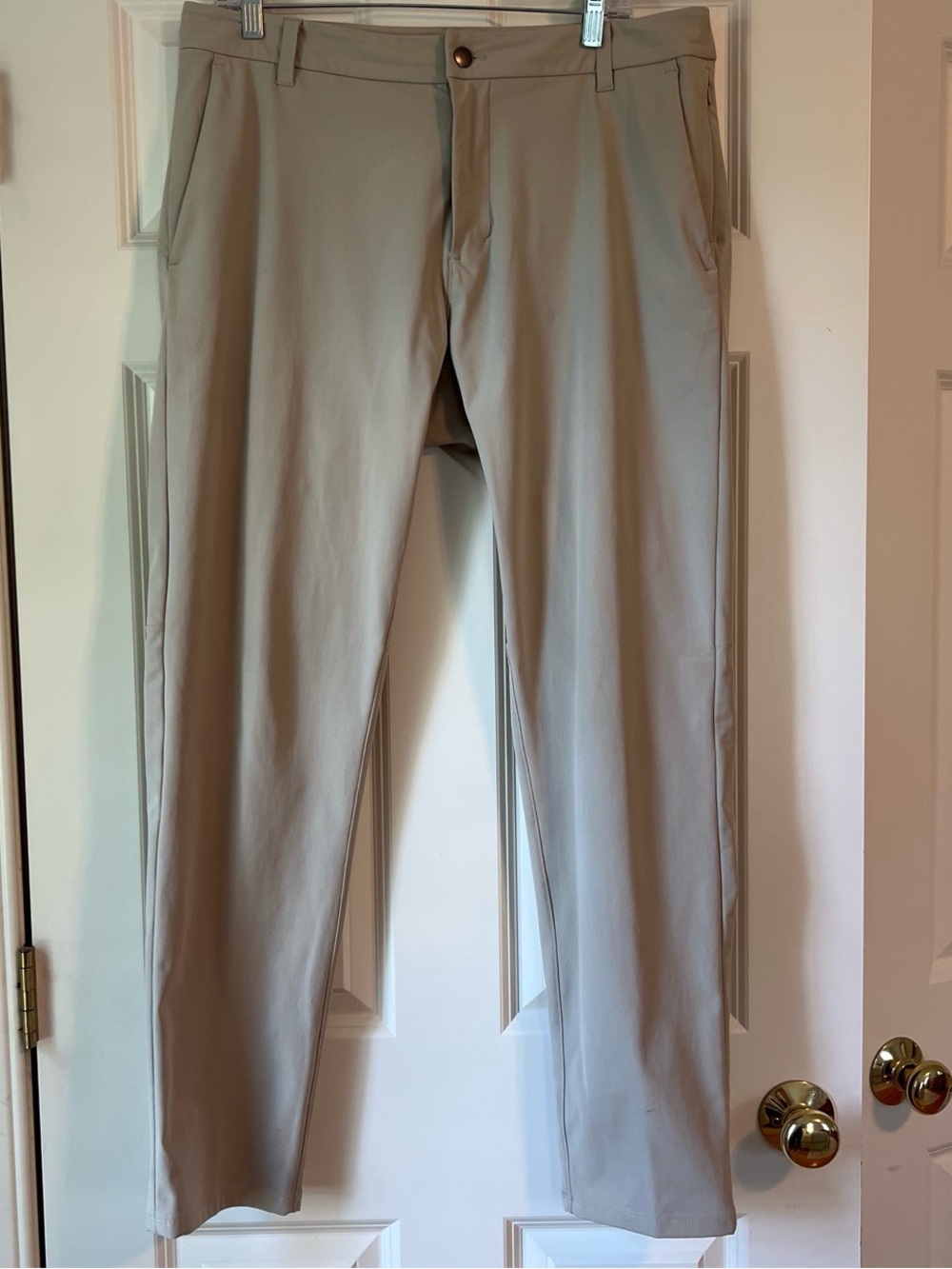 Lululemon performance Men's Casual Stretch Pants - Light Khaki 36/32